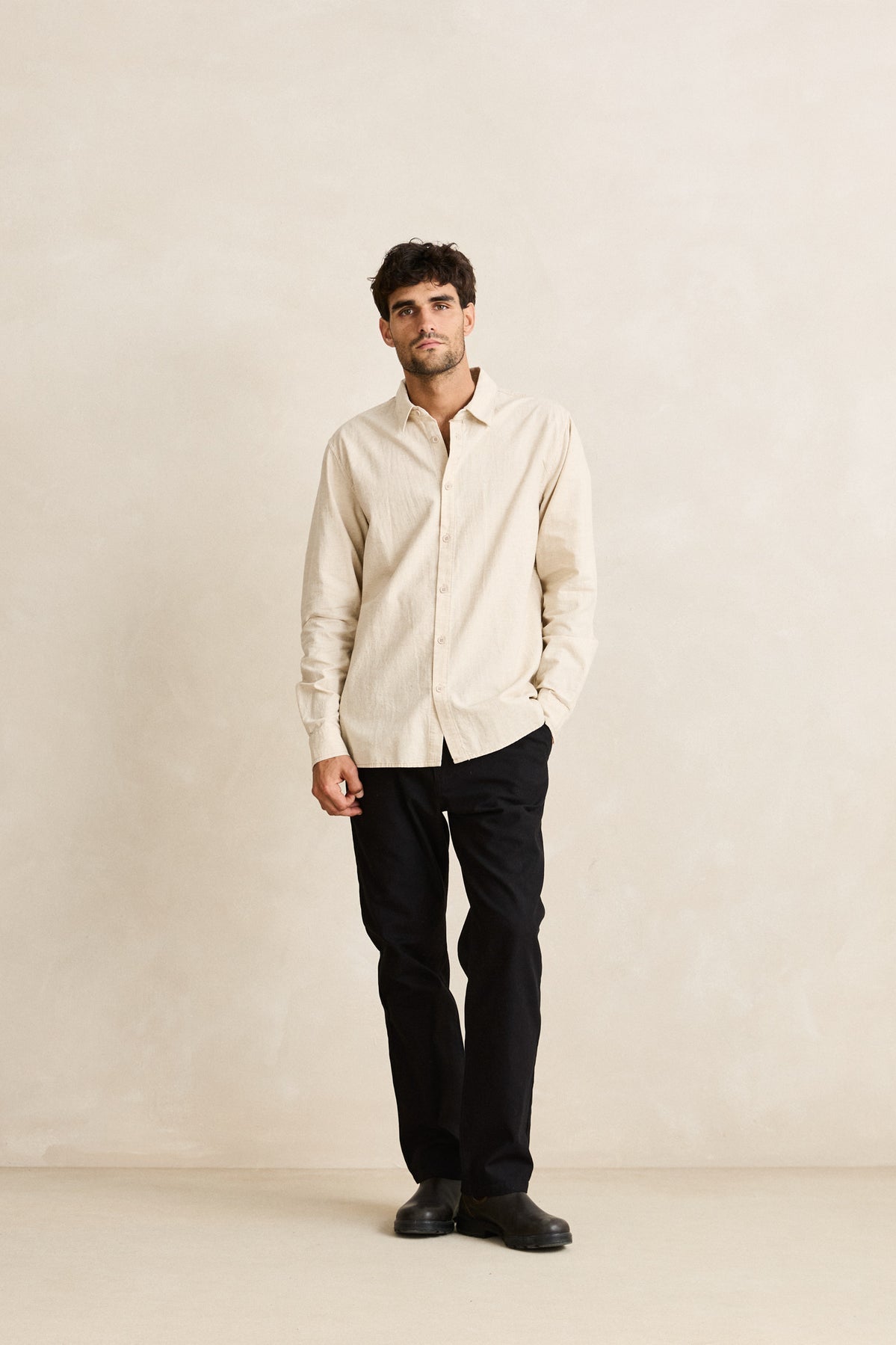 CLASSIC LINEN LS SHIRT - RhythmCLA24M-WT01-SAND-S