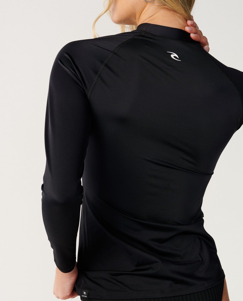 Classic Surf LS UPF Rashguard - Rip Curl17MWRV-BLACK-S
