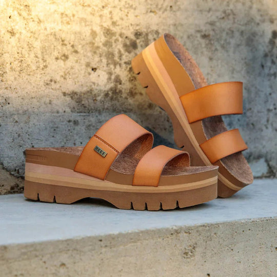 Cushion Vista Higher Natural