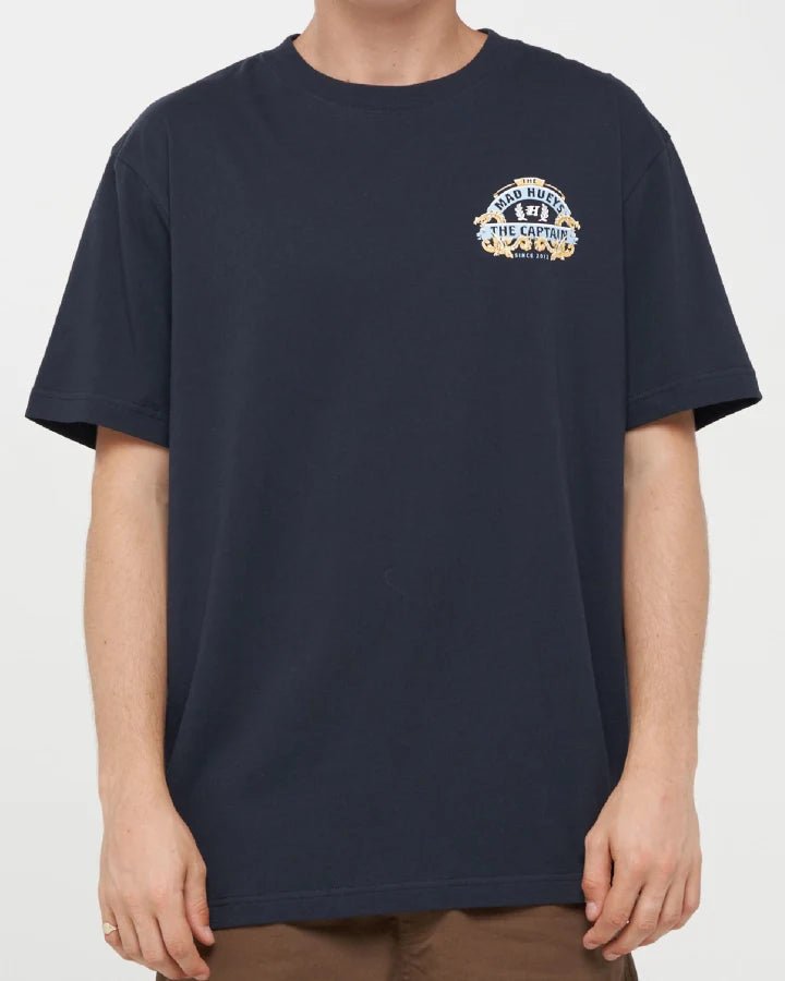 DRAGON CAPTAIN | SS TEE -The Mad HueysH426M01003-NAVY-M
