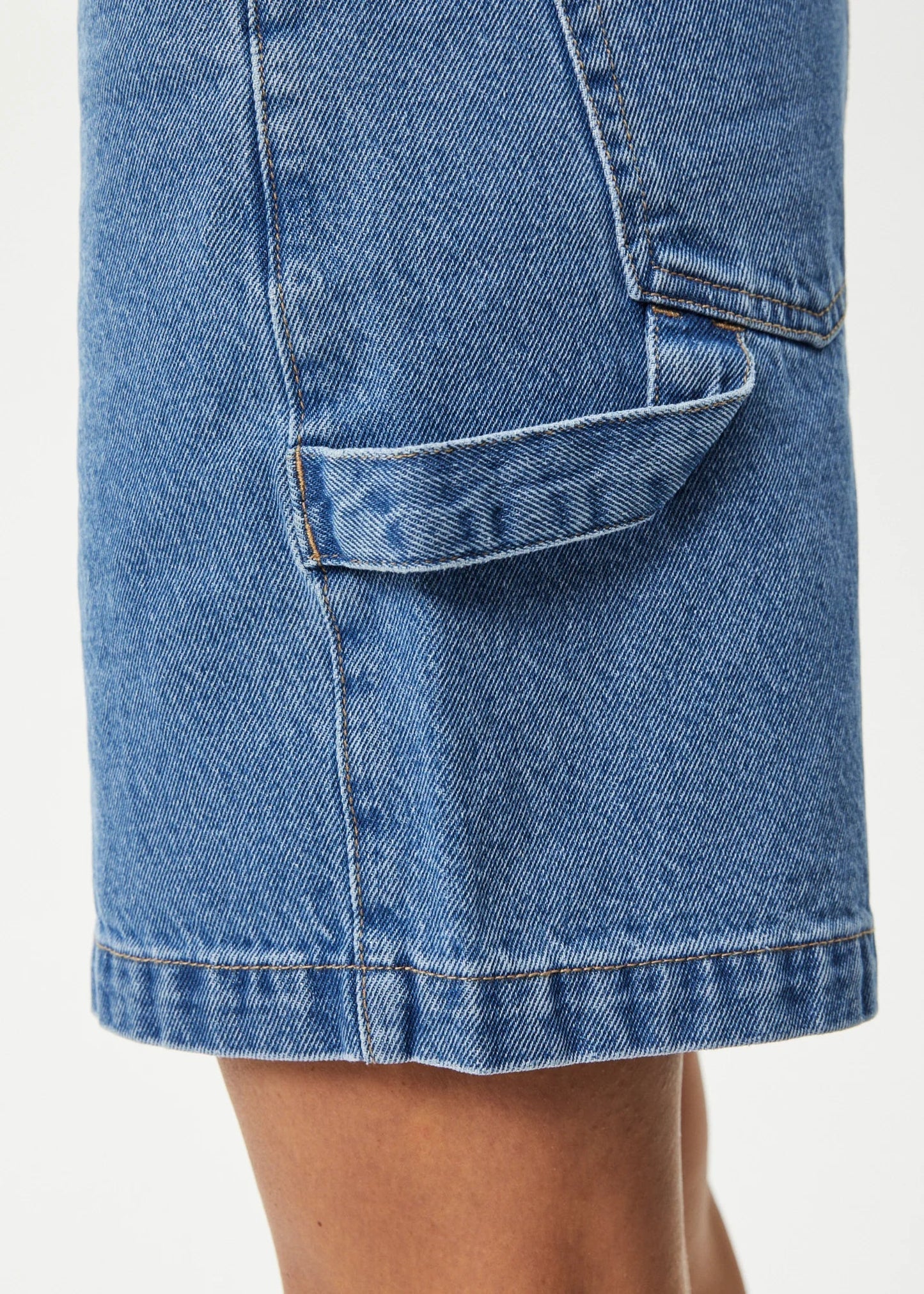 Emilie Hemp Denim Workwear Short - AfendsW230306 - WNB - Worn Blue - 24