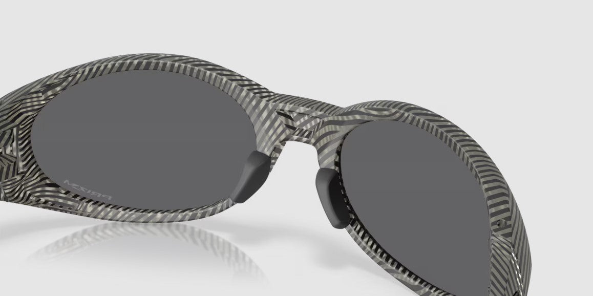 Eyejacket Redux Matte Grey - Oakley0OO9438 - 94382758 - Grey Ink Fingerpri w/Prizm - 1SZ