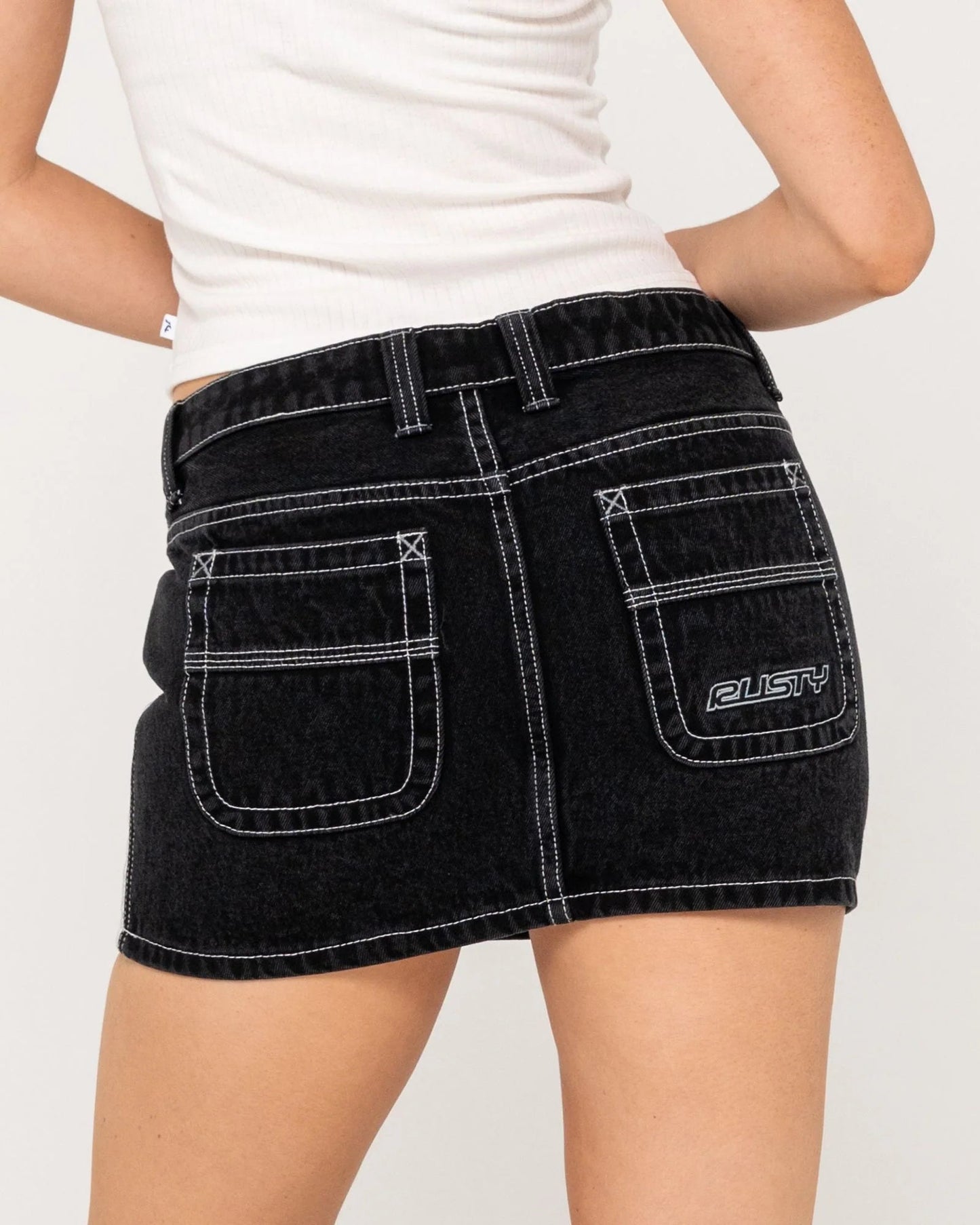 FLIP MOMMY LOW RISE MINI DENIM SKIRT - RustySKL0613-BLACK OUT-10