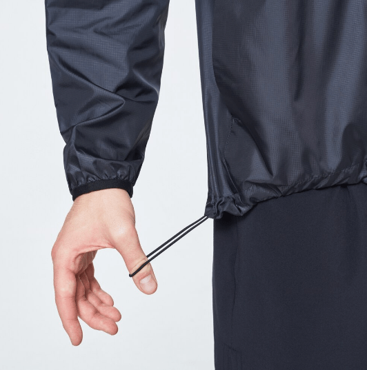 Foundational Training Jacket - OakleyFOA400444802E-Blackout-S