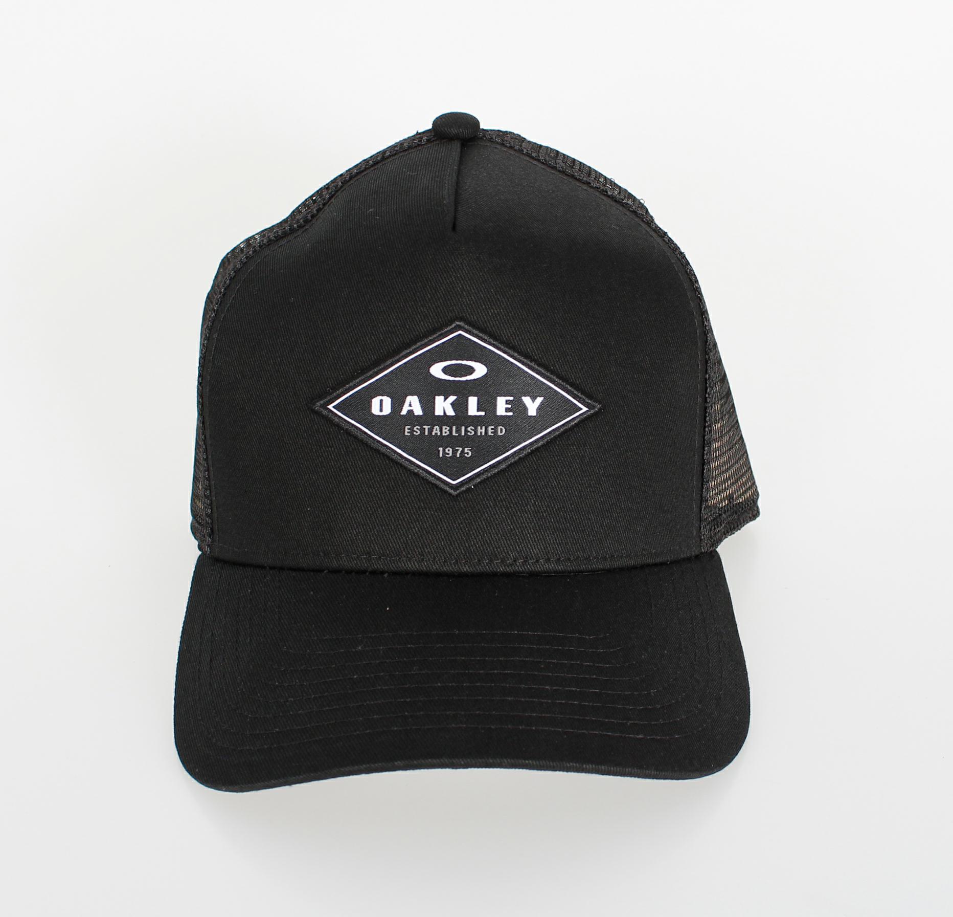 Fracture 2.0 Cap - OakleyFOS900247-Blackout-ONE