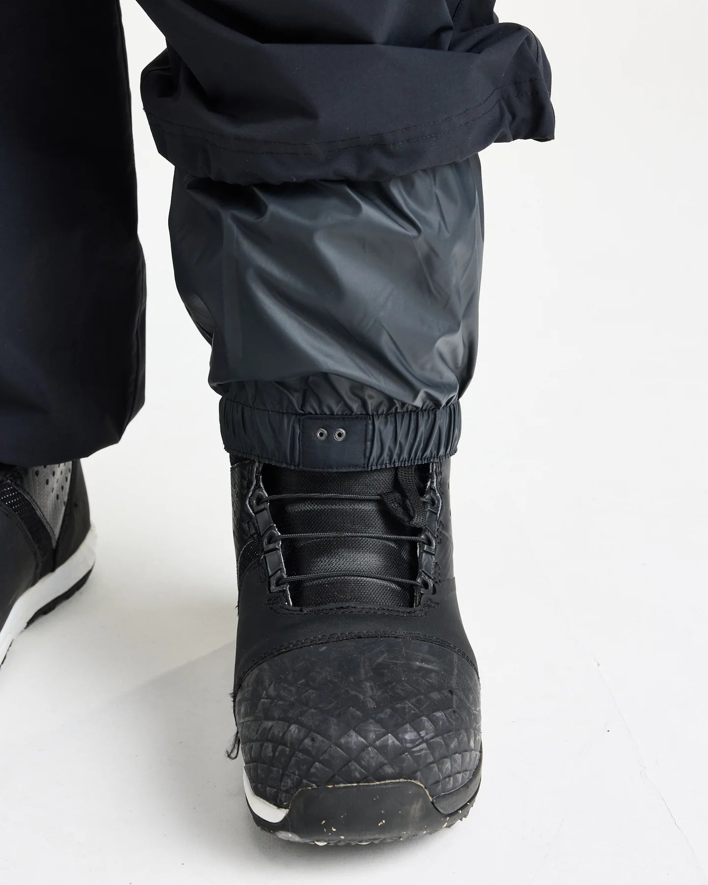 Hot Lap Pant - Yuki ThreadsW26HLPBLK-Black-Small