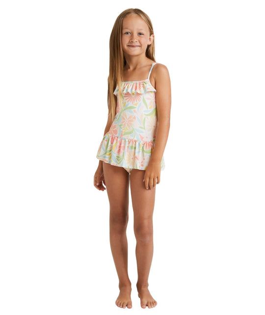 IS THIS LOVE OLLY ONE PIECE