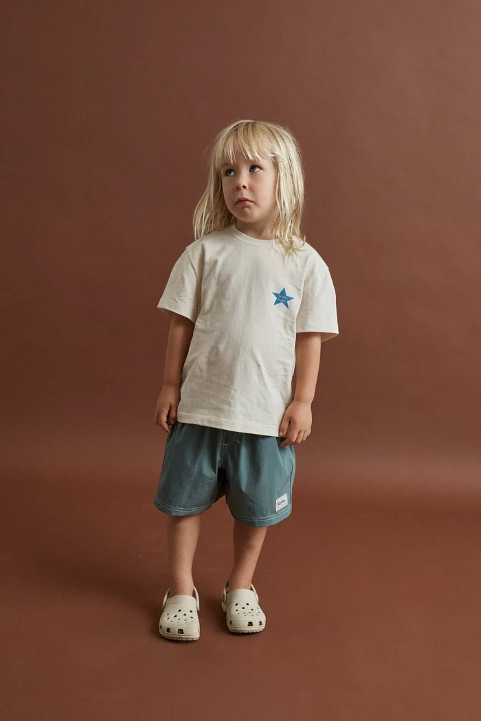 KIDS CONTRAST BEACH SHORT -RhythmCD26B-JA03-TEA-TEAL-2