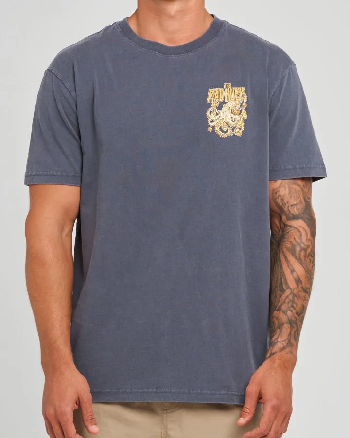 KRAKEN TINS | SS TEE -The Mad HueysH126M01003-PETROL BLUE WASHED-S
