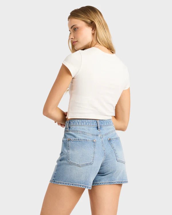 LET THEM BE SS TEE - Billabong24B354574-SALT CRYSTAL-XS/6