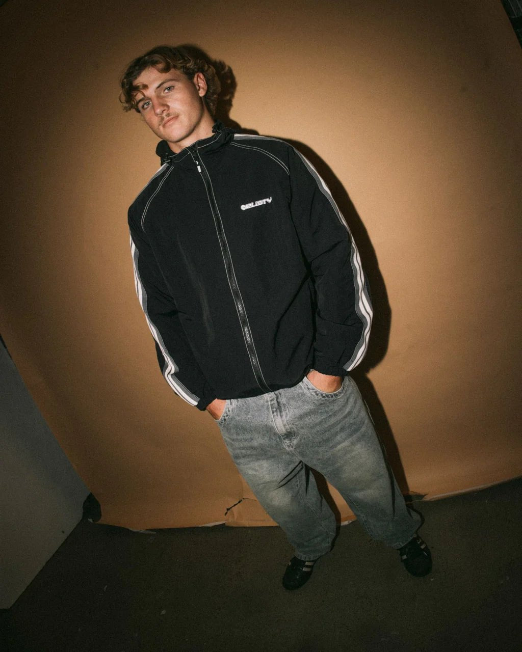 LOCK OUT HOODED JACKET - RustyJKM0573-BLACK-XS