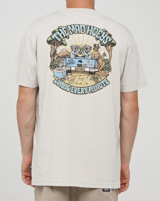 LOVING EVERY UTE | SS TEE