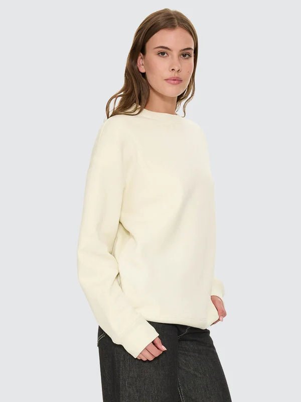 Minimal Thrills Slouch Crew - ThrillsWTW26-200A-Butter Cream-6