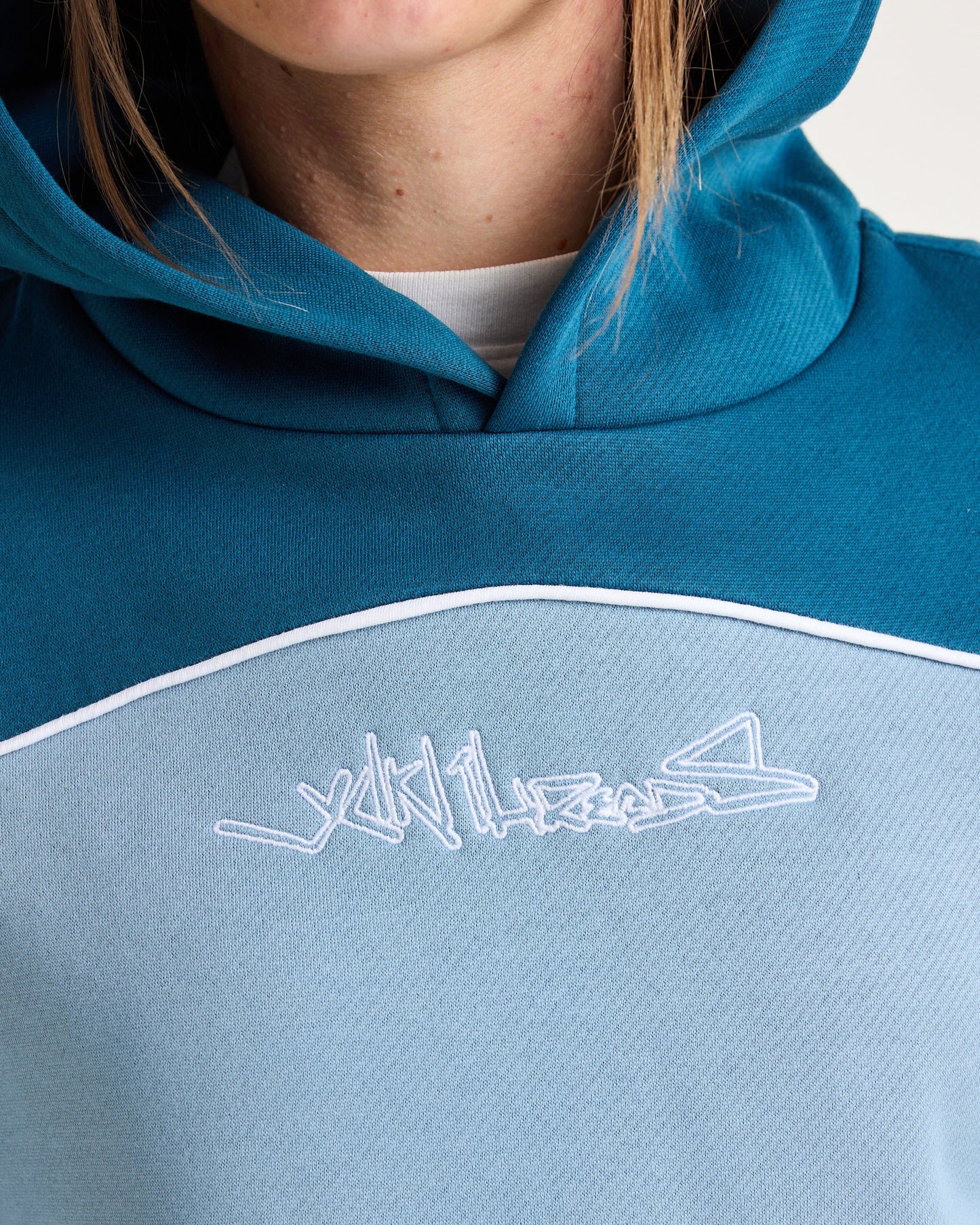 Mobbin Hoodie - Yuki ThreadsW26MHLWW-Legion Windward-Extra Small