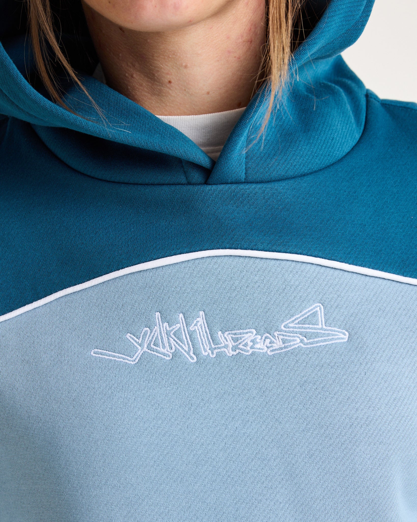 Mobbin Hoodie - Yuki ThreadsW26MHLWW-Legion Windward-Extra Small