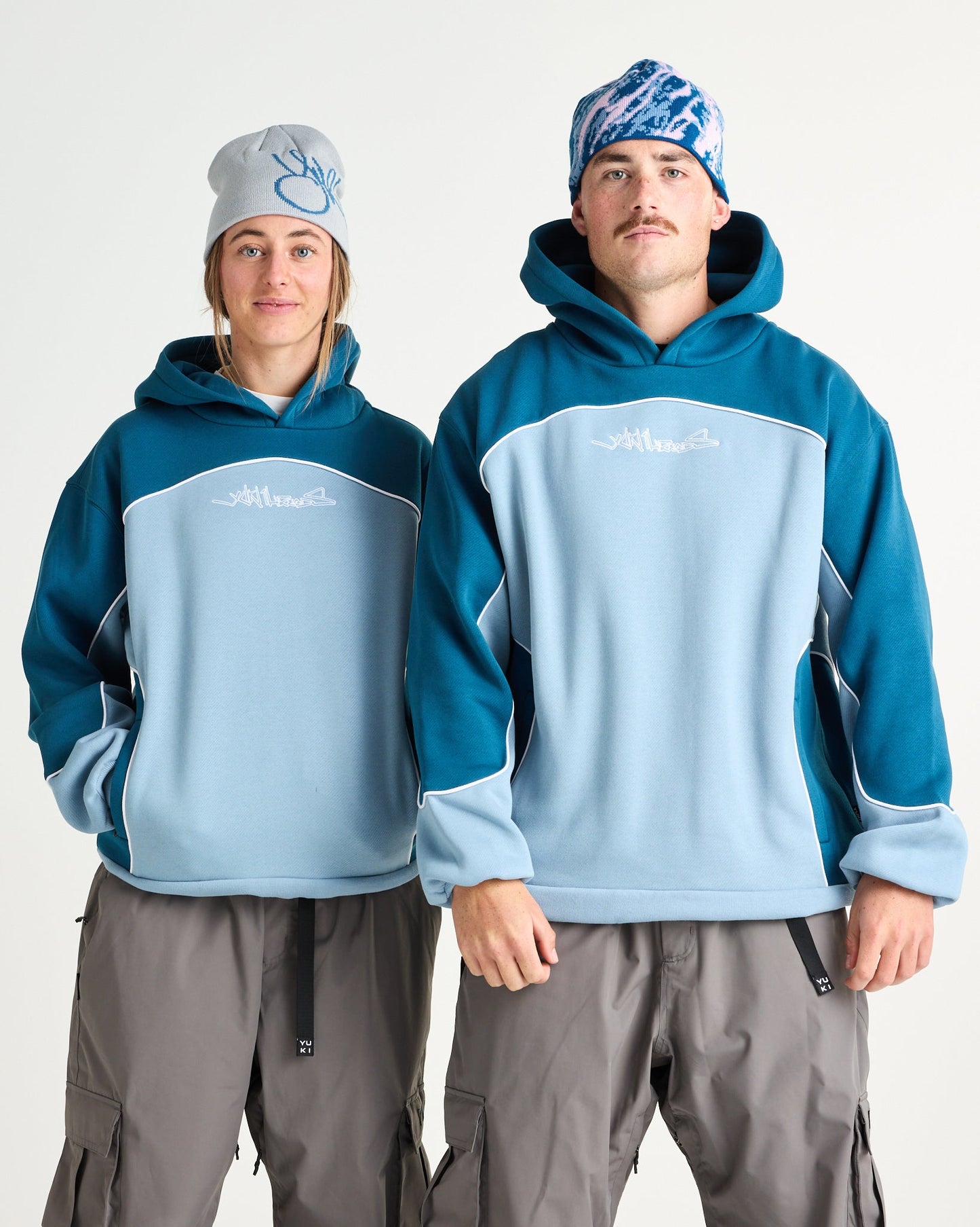 Mobbin Hoodie - Yuki ThreadsW26MHLWW-Legion Windward-Extra Small