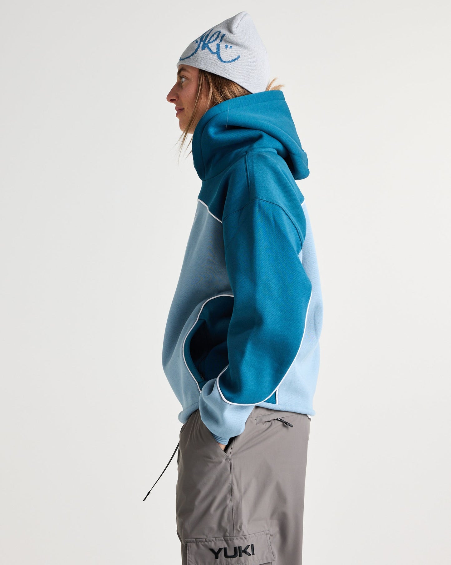 Mobbin Hoodie - Yuki ThreadsW26MHLWW-Legion Windward-Extra Small