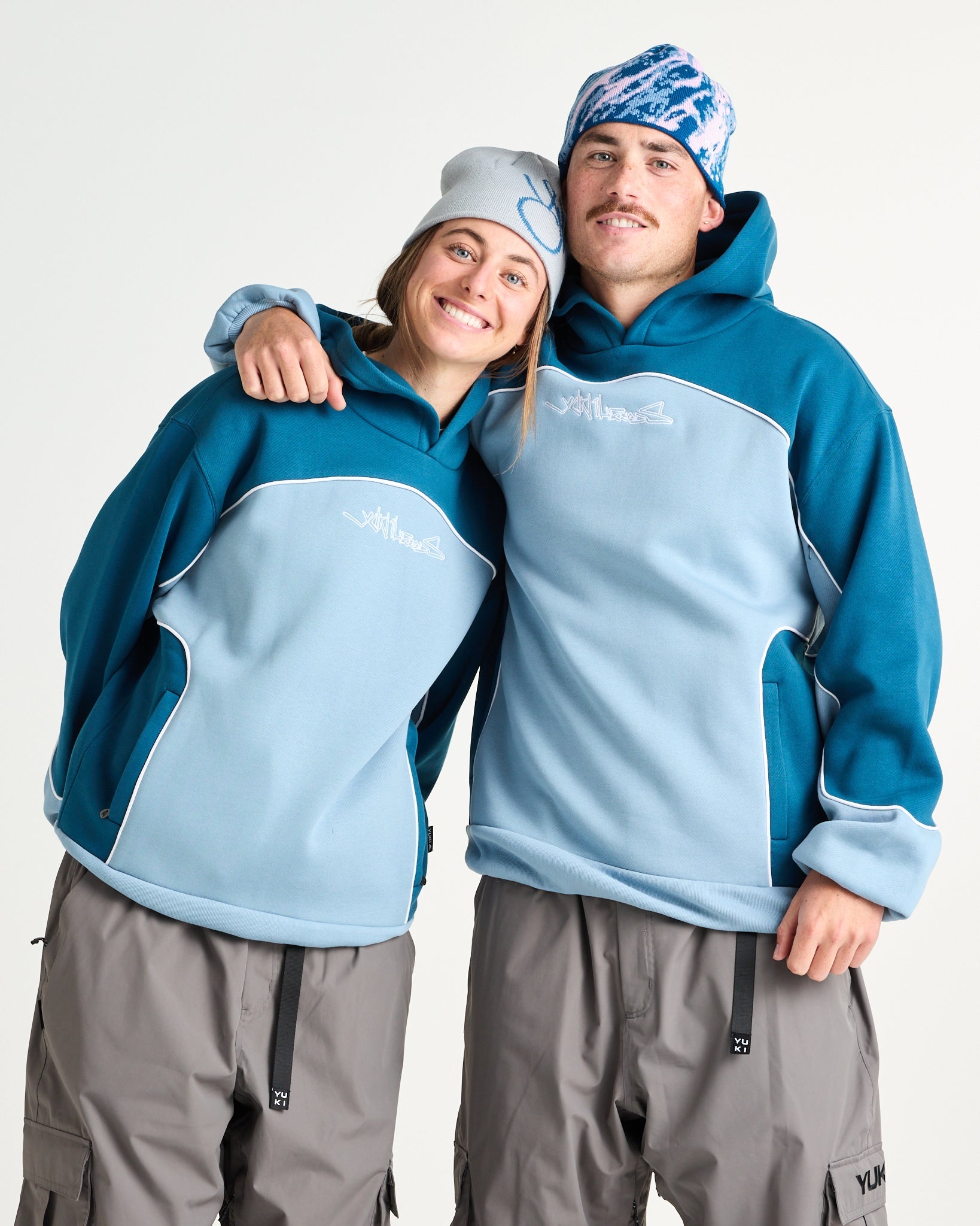 Mobbin Hoodie - Yuki ThreadsW26MHLWW-Legion Windward-Extra Small
