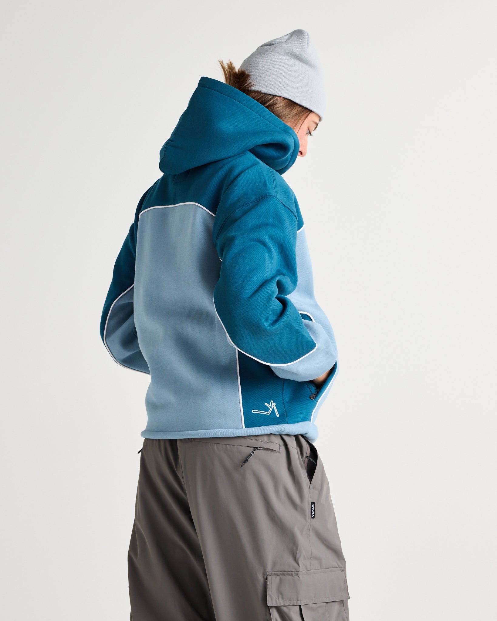 Mobbin Hoodie - Yuki ThreadsW26MHLWW-Legion Windward-Extra Small