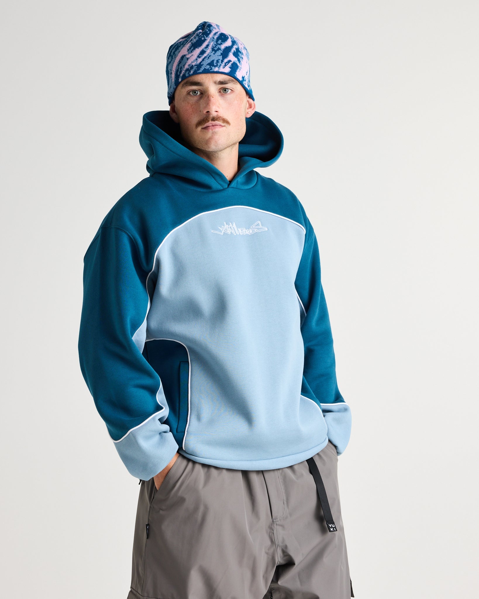Mobbin Hoodie - Yuki ThreadsW26MHLWW-Legion Windward-Extra Small