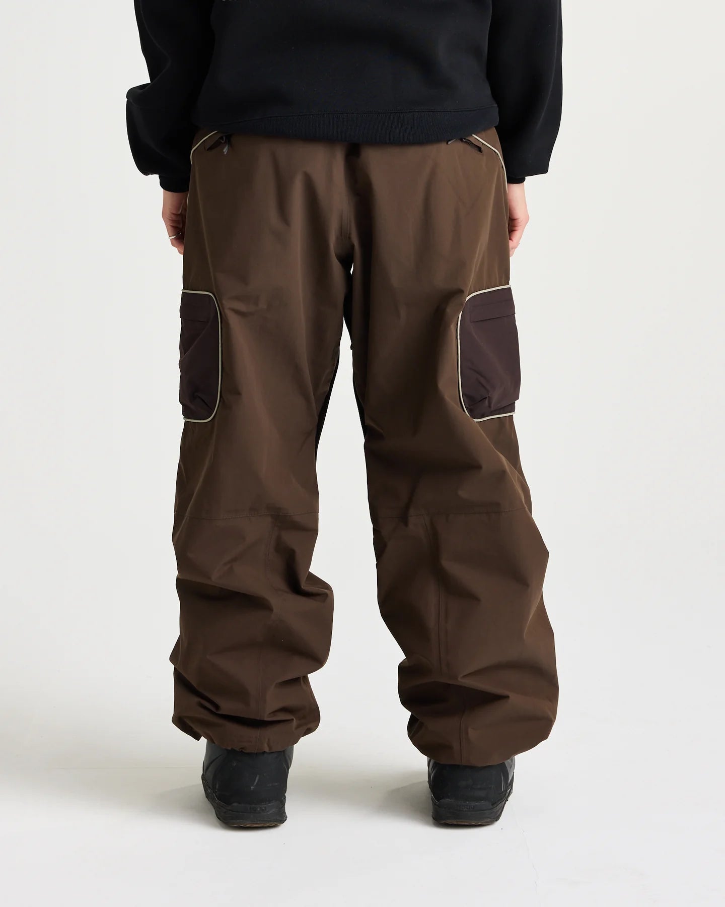 Mobbin Pant - Yuki ThreadsW26MPBRW-Brown-Medium