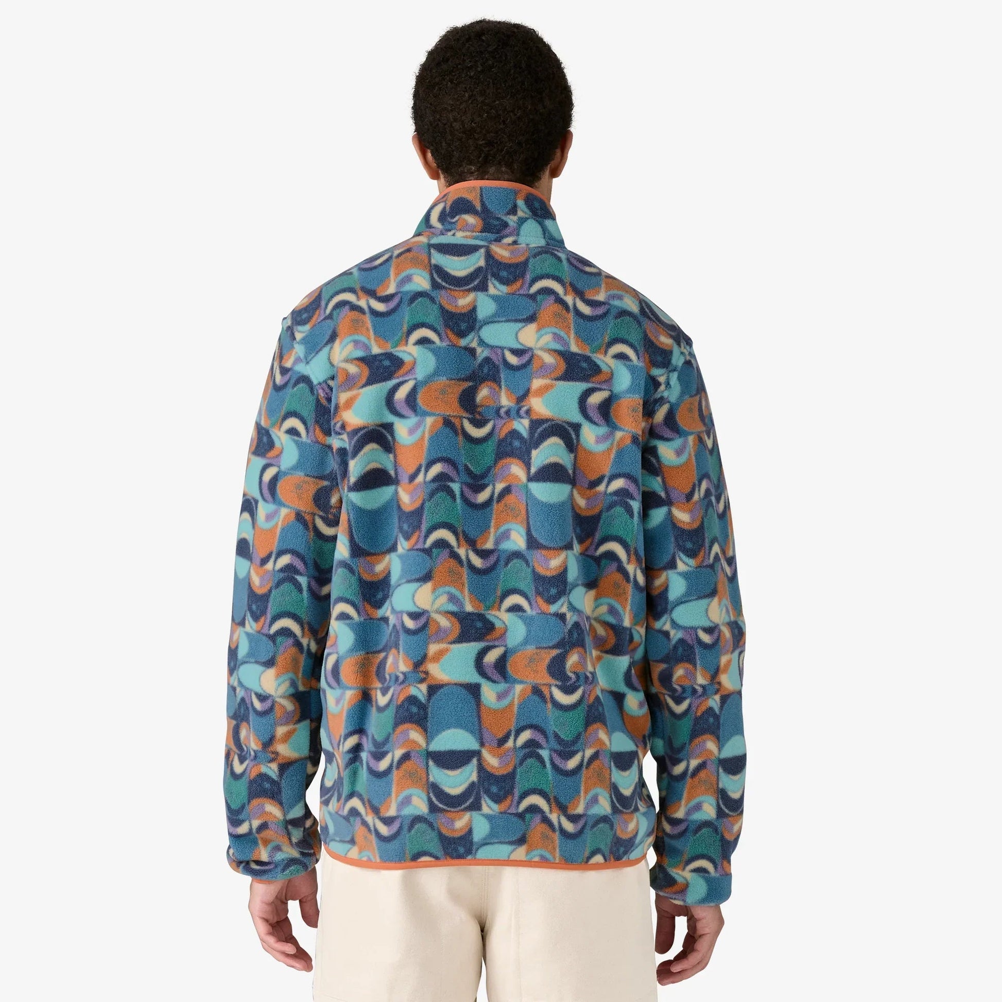 Ms LW Synch Snap - T P/O - Patagonia25551 - SLGS - Swallowtail Geo Stilll Blue - L