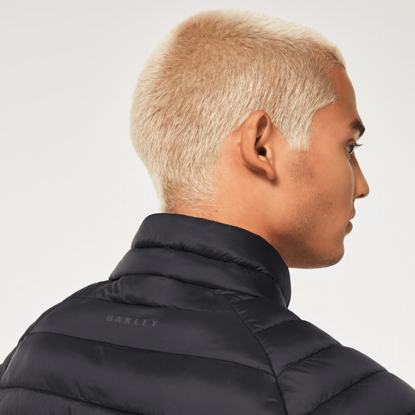 OMNI THERMAL JACKET - OakleyFOA403786 - Blackout - L