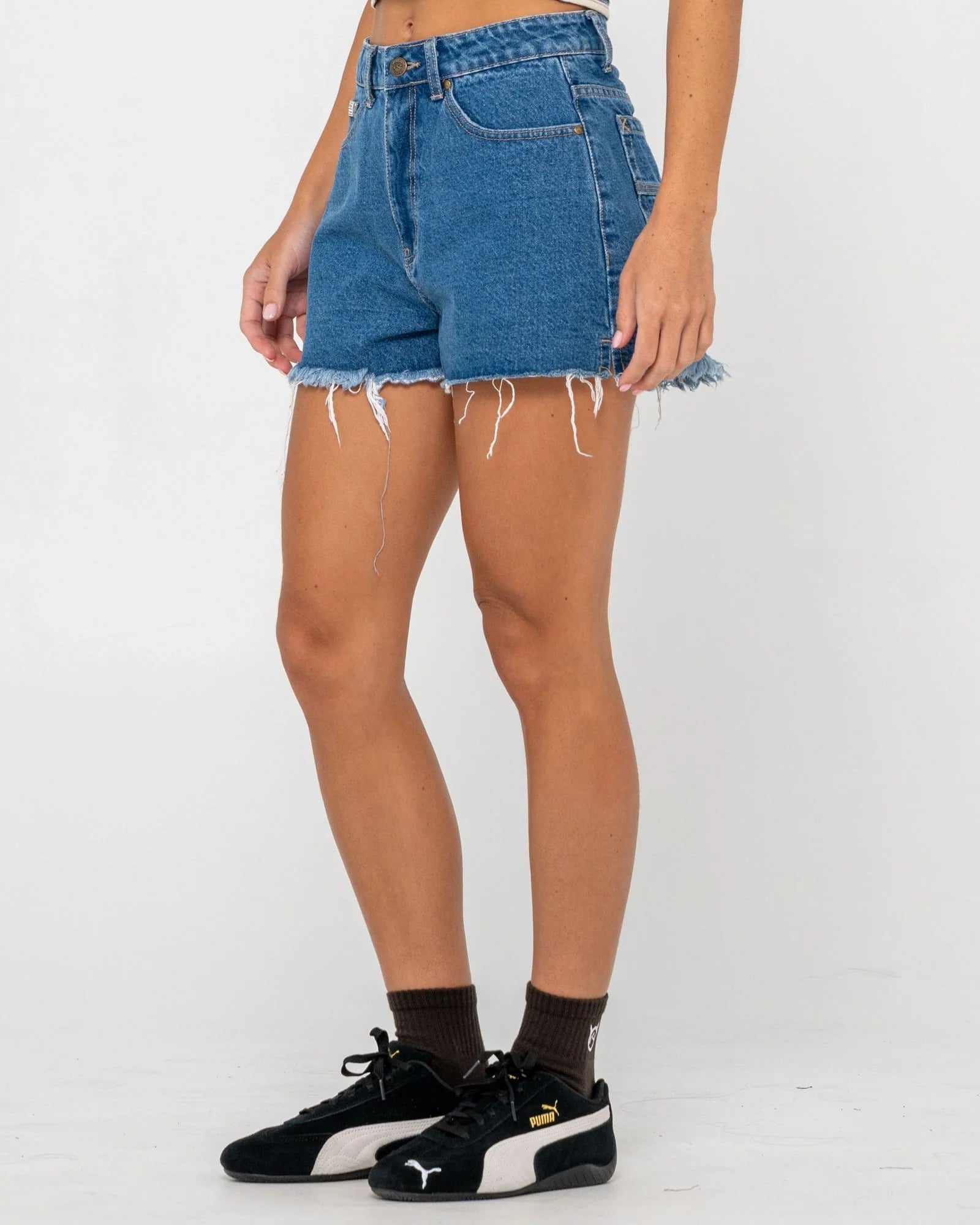 PENNY KICK FLARE DENIM SHORT - RustyWKL0683-MIDDY BLUE-6
