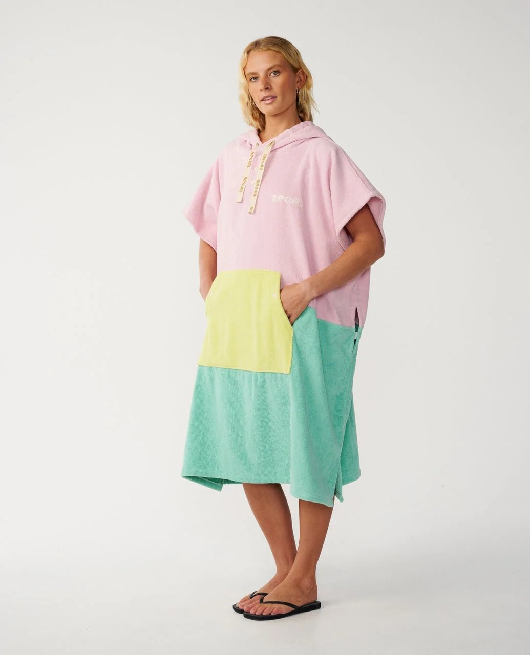PREMIUM SURF HOODED TOWEL -Rip Curl01BWTO-LIGHT LILAC