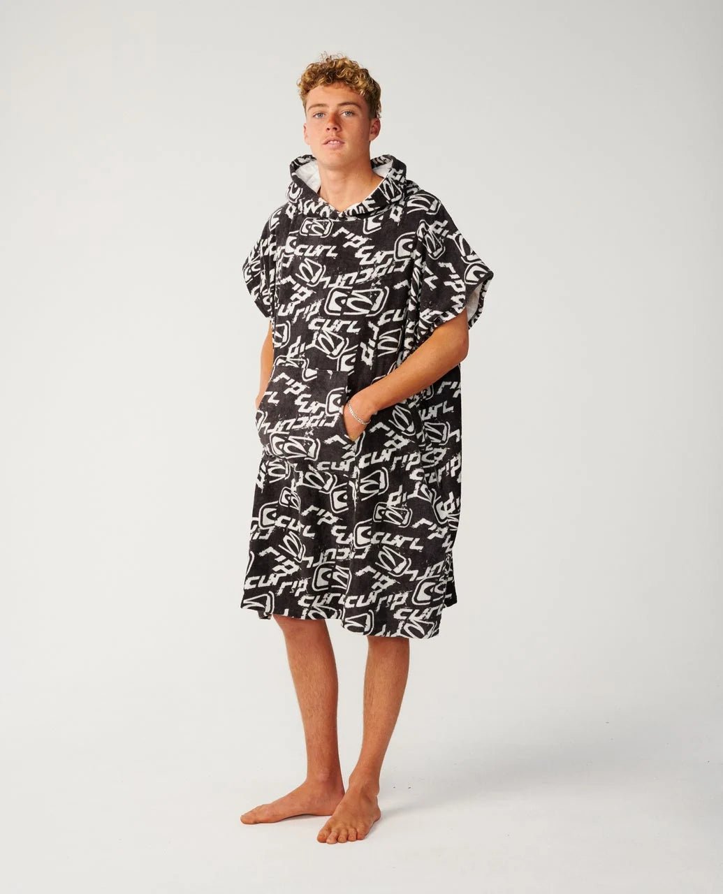 SESSIONS HOODED TOWEL -Rip Curl01RMTO-WASHED BLACK