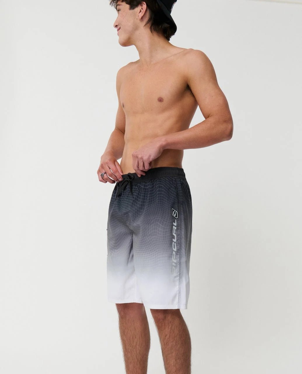 SHOCKWAVE E/FIT 21 BOARDSHORT -Rip Curl0G8MBO-BLACK-XS