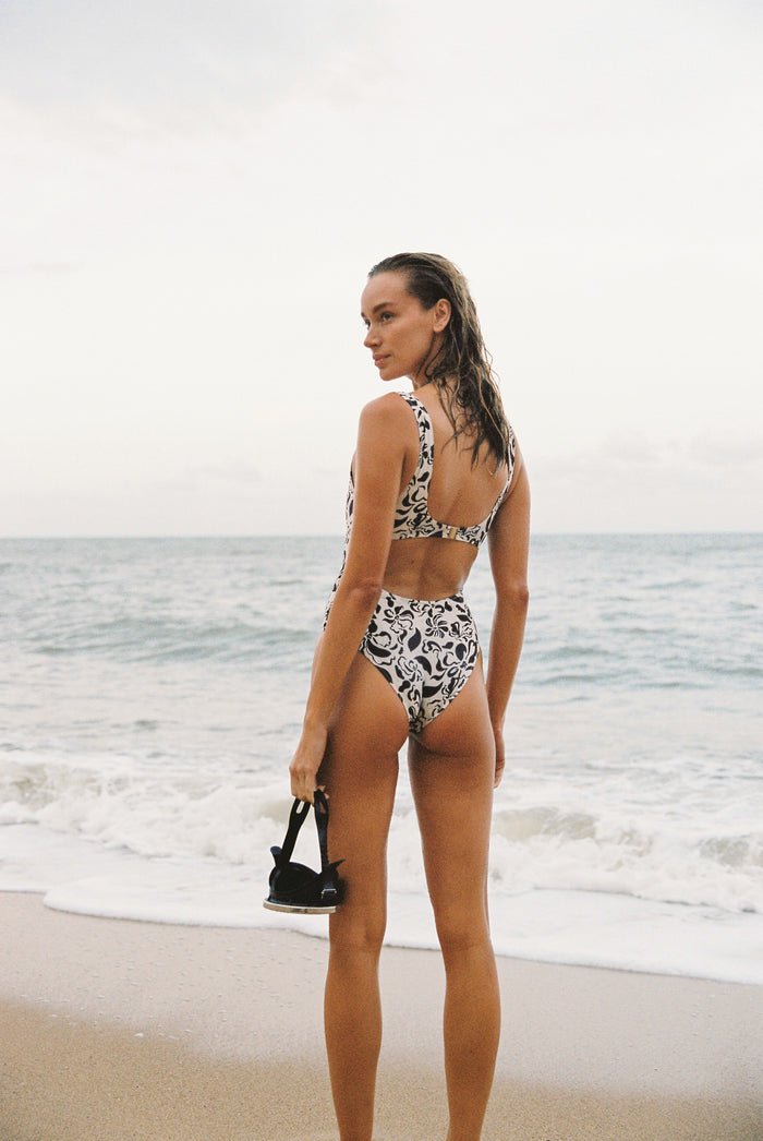 SUNDANCE FLORAL SQUARE NECK ONE PIECE - Rhythm0724SW - OP05 - NATURAL - 12