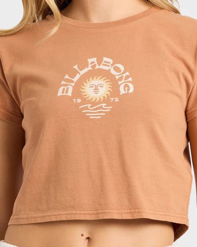 SUNSET HORIZONS TEE - Billabong24B351673-CARAMEL CAFE-XS/6