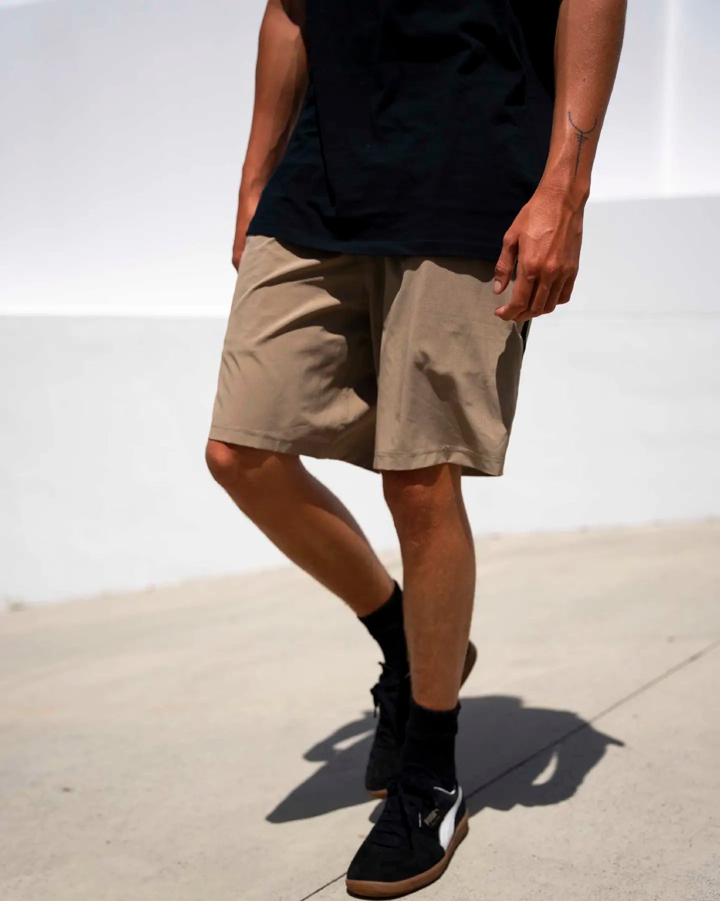 Tech Shorts - FollowFE02606 - Deep Taupe - XS