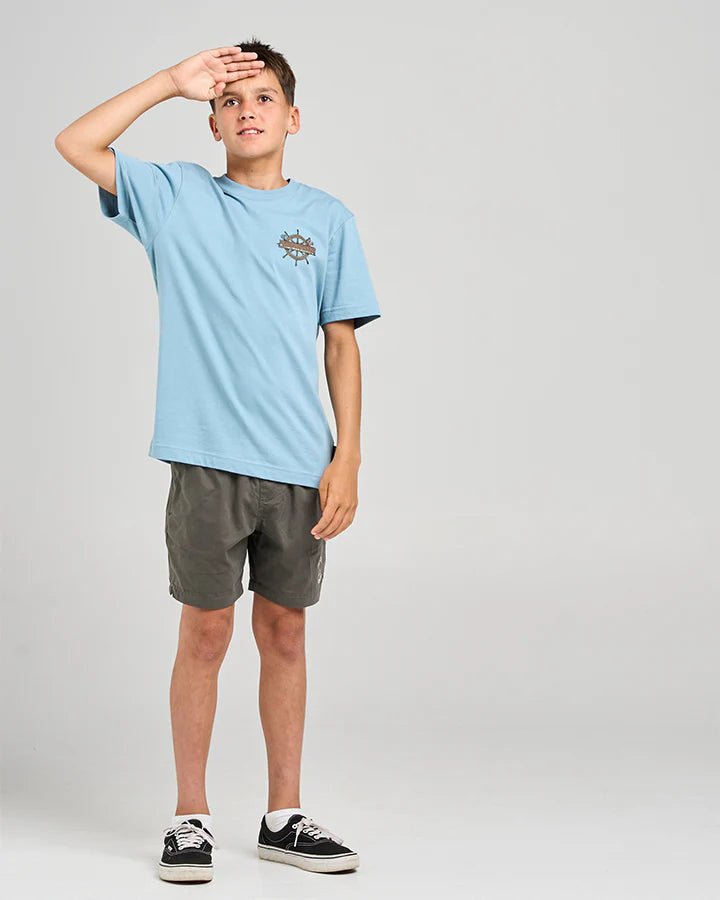 THE SEA CAPTAIN | YOUTH SS TEE - The Mad HueysH425B01003 - STEEL BLUE - 6