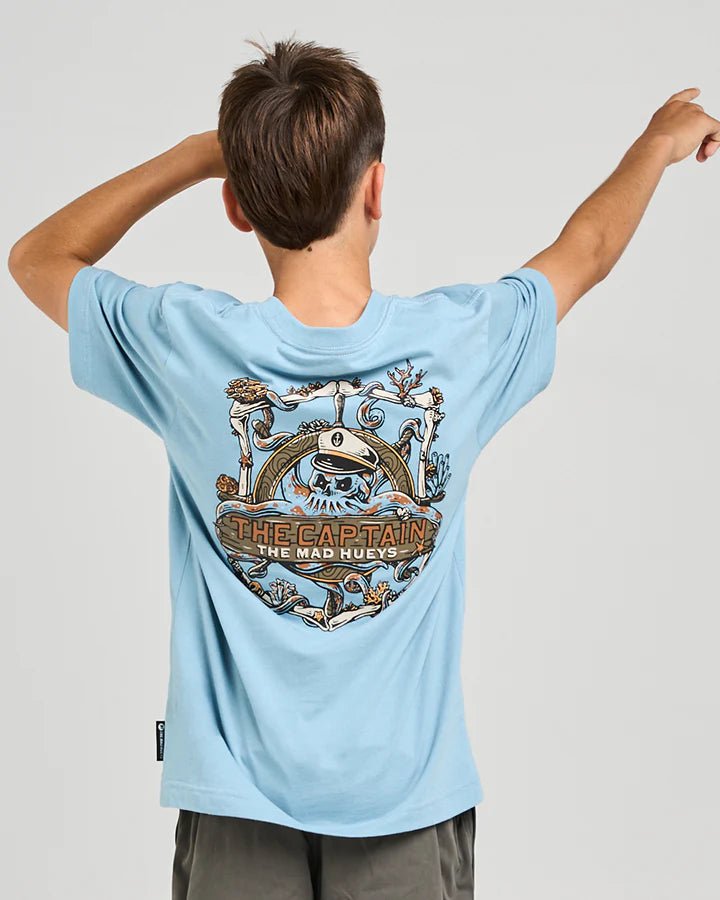 THE SEA CAPTAIN | YOUTH SS TEE - The Mad HueysH425B01003 - STEEL BLUE - 6