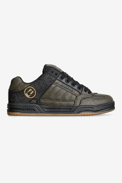 DISTRESSED LEATHER