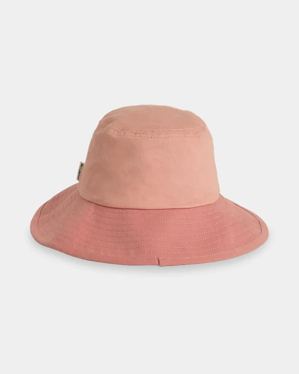 SHORELINE CLUB HAT