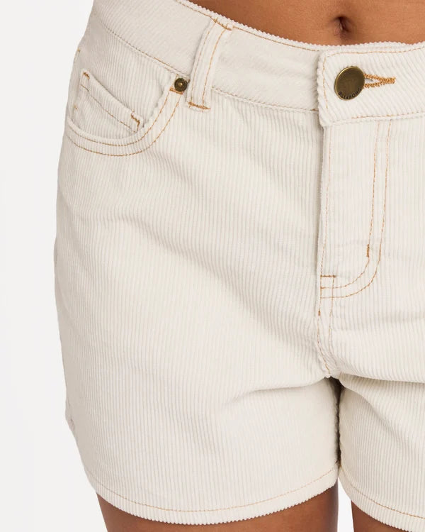 WONDER HAZE SHORT