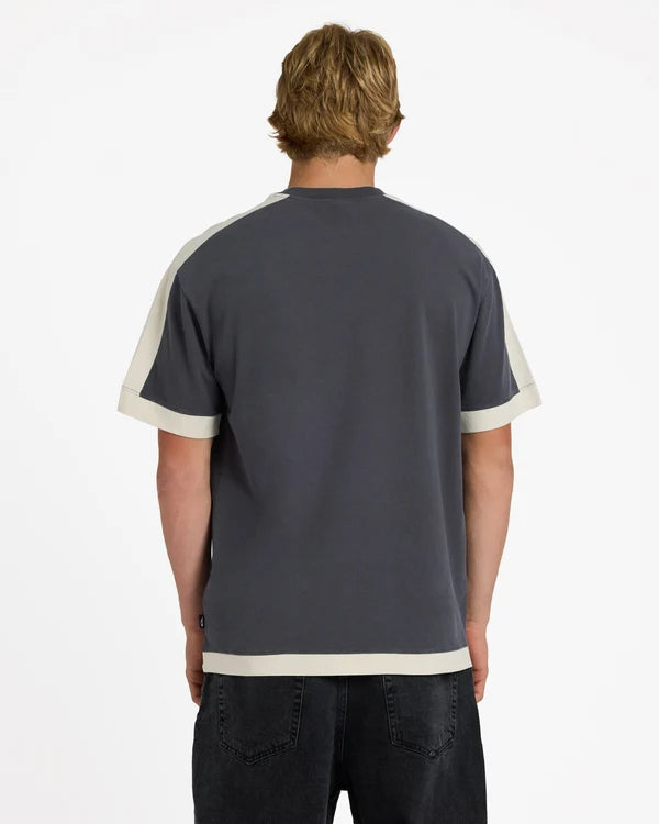 AV-2 KNIT TOP