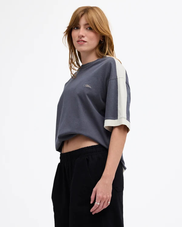 AV-2 KNIT TOP