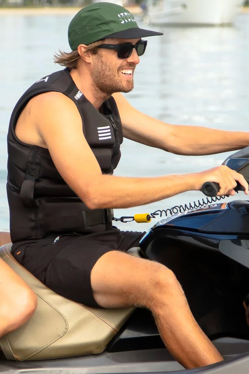 VAULT HYPERFLEX MENS ECO VEST -Jet PilotJA24148H-Black-S