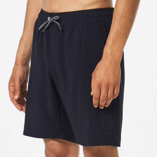 Transport Hybrd Pkble Short 19
