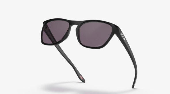 Oakley Manorburn Sunglasses