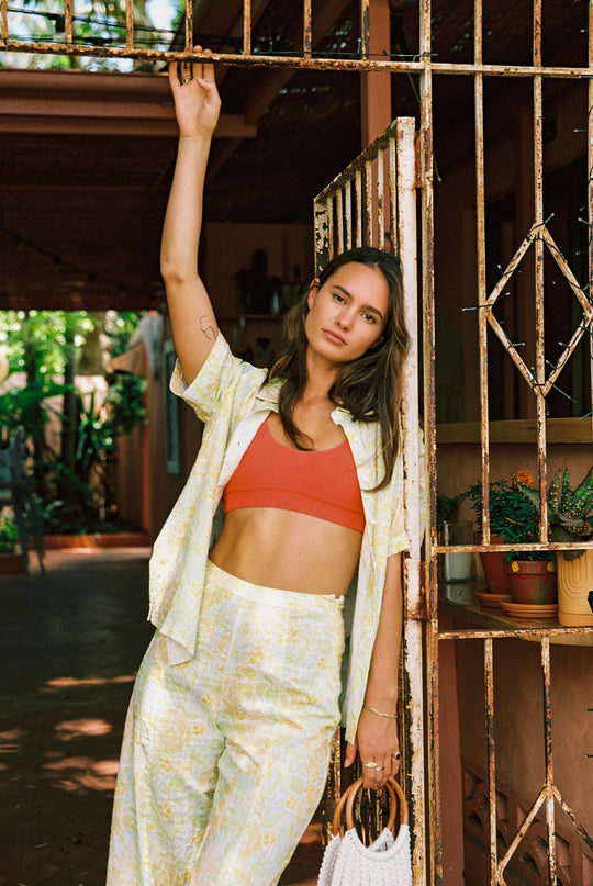 MAGNOLIA FLORAL SHORT SLEEVE SHIRT