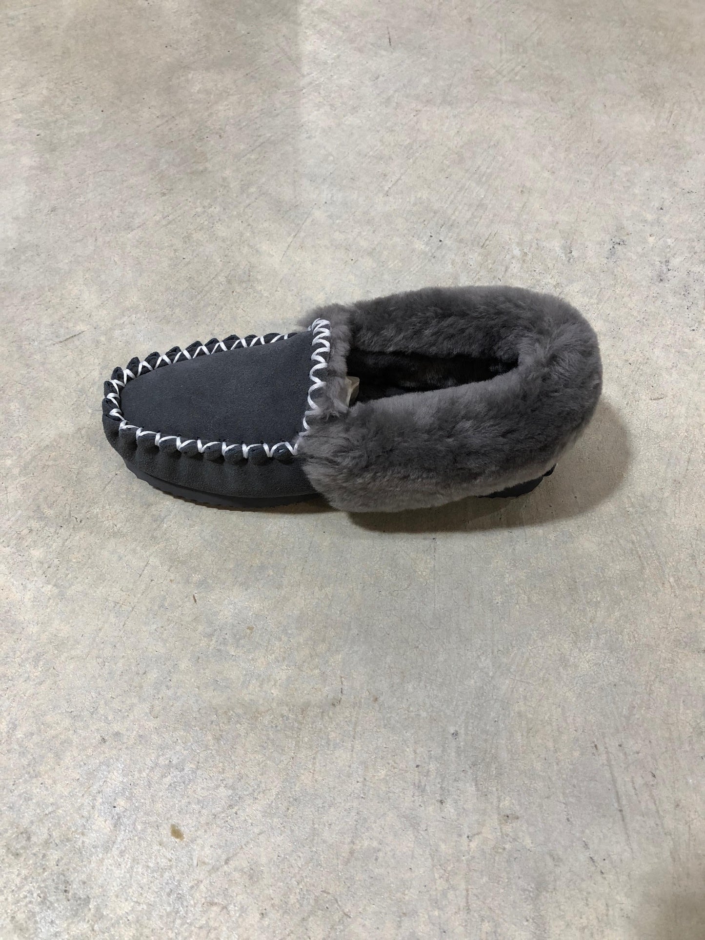 Molly Moccasin Charcoal